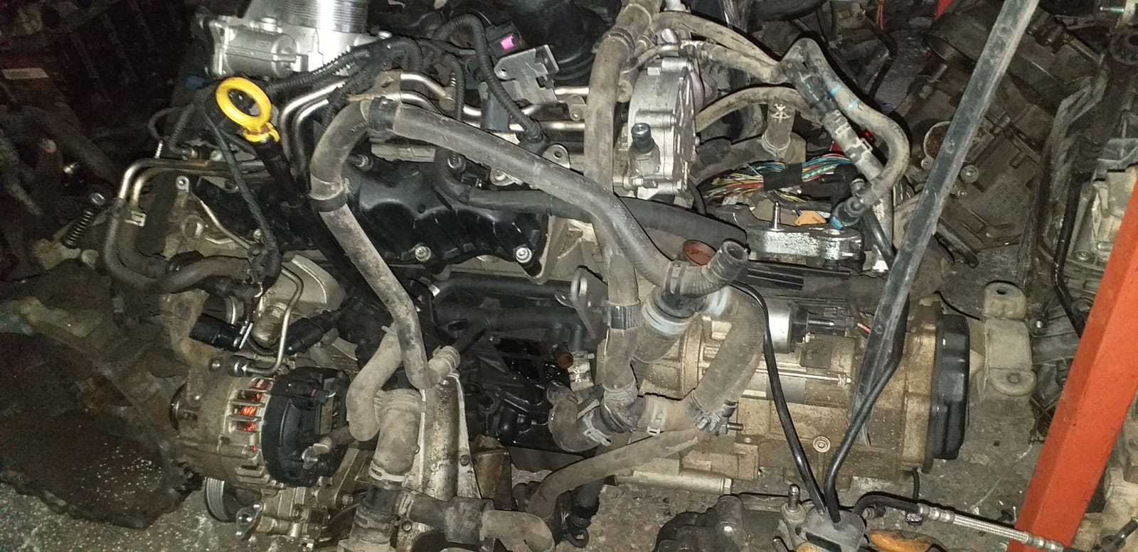 Volkswagen Transporter 2010-2015 Çıkma Yedek Komple Motor